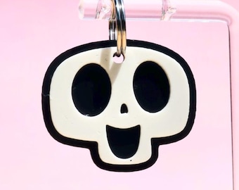 3D Printed Skull Charm: Pet Tag, Halloween Keychain, Spooky Zipper Pull
