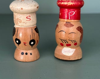 Agitatori di sale e pepe giapponesi vintage