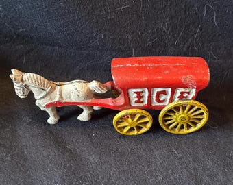 Old Vintage 1930’s Cast Iron Horse Pulling Ice Cart Figurine