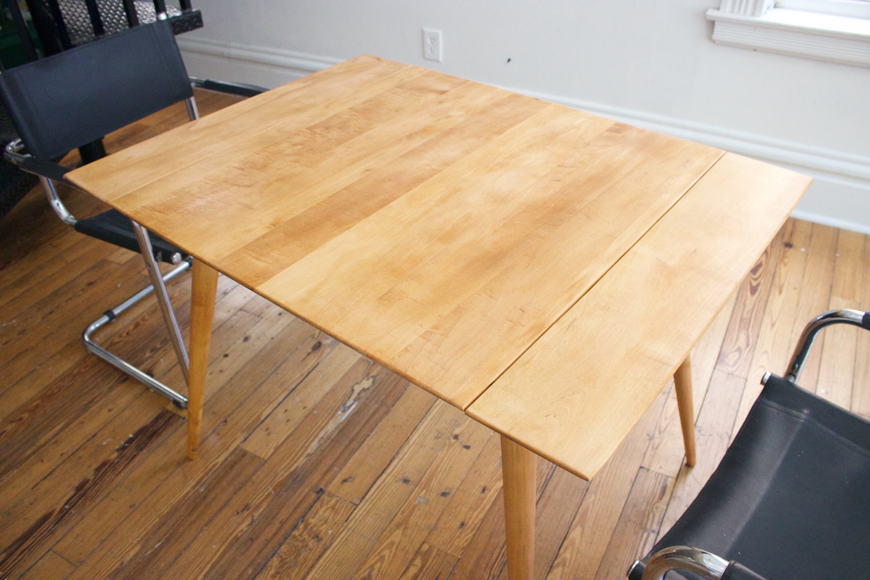 1950s MCM Maple Dining Table by Paul Mccobb for Planner
