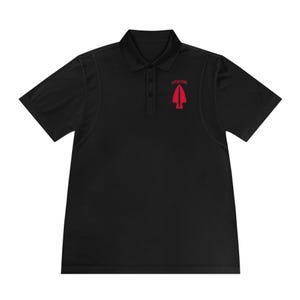 Polo deportivo para hombre de la Fuerza Delta del Comando de Operaciones Especiales del Ejército de EE. UU. (USASOC)
