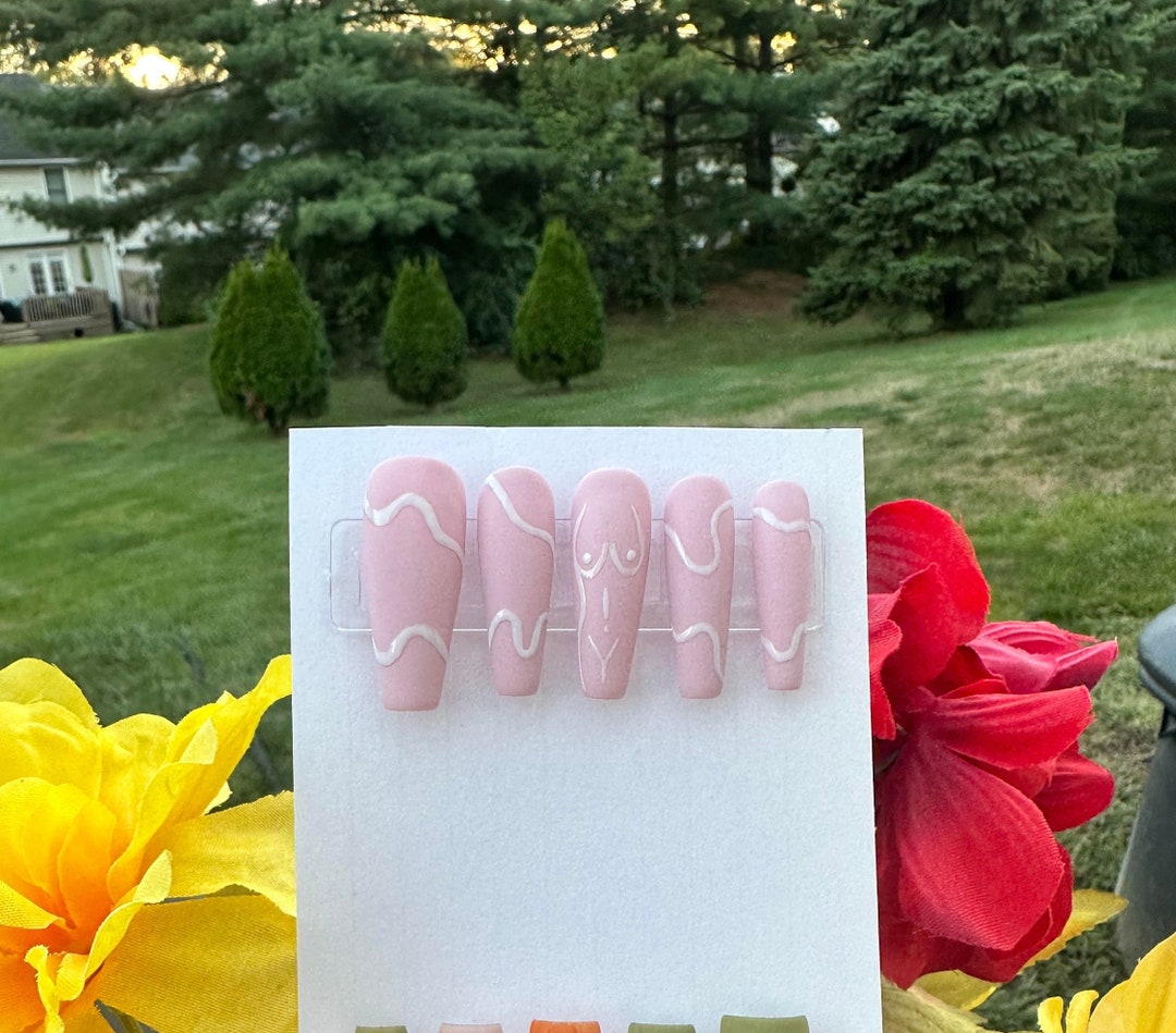 White Squiggles Female Body Outline Silhouette Press on Nails Etsy