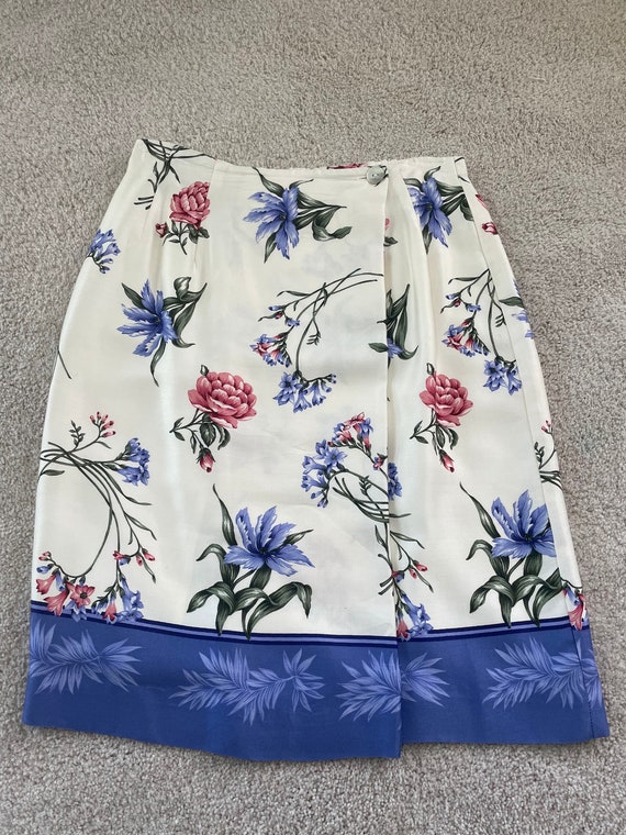 Floral Knee-length Satin Skirt
