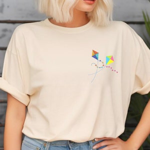 Kite shirt Kite flying tshirt Kites pocket design tee Soaring kite tee March kites tee Minimalist kite tee Cute soft kite tee gift for her