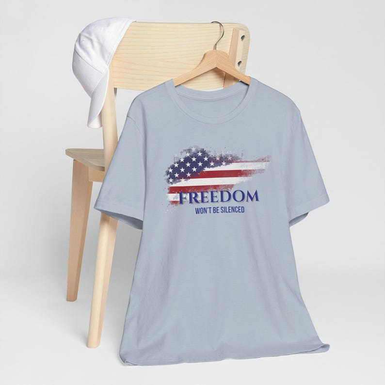 Camiseta con la bandera estadounidense de la libertad. La libertad no será silenciada. Camiseta patriótica. Camiseta "Defiende la libertad de expresión". Camiseta de algodón patriota de EE. UU. imagen 6