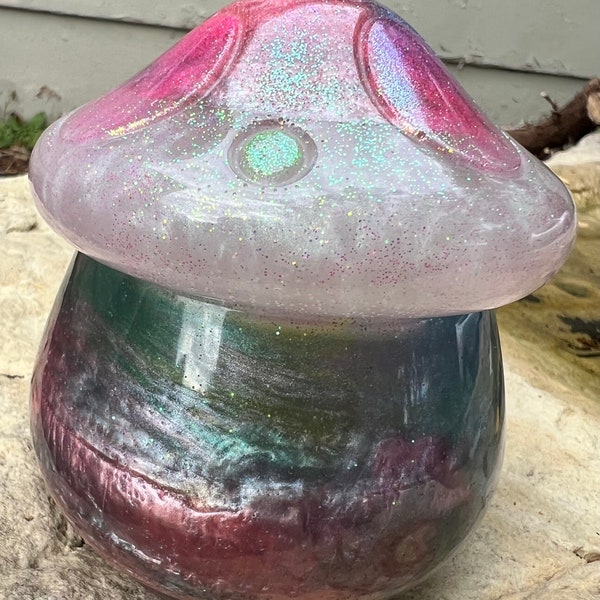 Hand made resin Mushroom jar with lid