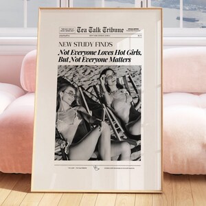 Trendy Newspaper Print, It Girl Dorm Retro Art, Trendy Girly Wall Art, Vintage Bar Cart Printable, New York News