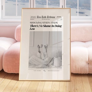 Trendy Newspaper Print, It Girl Dorm Retro Art, Trendy Girly Wall Art, Vintage Bar Cart Printable, New York News