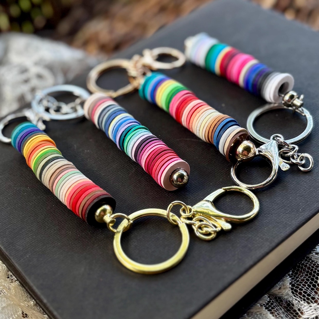 Palette Wearable | Compact Keychain | House of Colour | Seasonal Color ...
