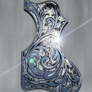 Custom Acoustic Guitar Pickguards in Acrylic Mirror bild 2