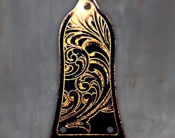 Truss Rod Cover for Epiphone Les Paul in Black with Gold Acrylic Mirror