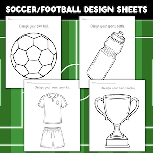 Può includere: Disegni a tratto in bianco e nero di fogli di design a tema calcio. I fogli includono un pallone da calcio, una borraccia sportiva, un kit da squadra e un trofeo. Il testo "SOCCER/FOOTBALL DESIGN SHEETS" è in alto.