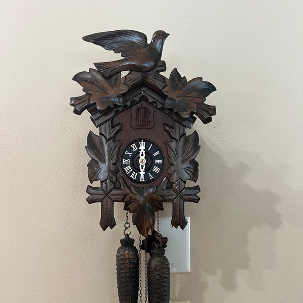 Working - Vintage Black Forest German Made Cuckoo Clock. Walnut Wood, Absolutely Beautiful Clock !!!