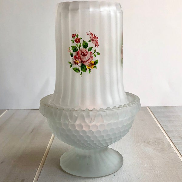 Westmoreland Satin Frosted Ribbed Hobnail Floral Fairy Lamp