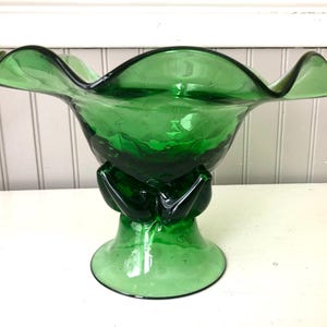 Emerald Green Art Glass Handblown Ruffled Fluted Edge Decorative Pedestal Bowl MCM