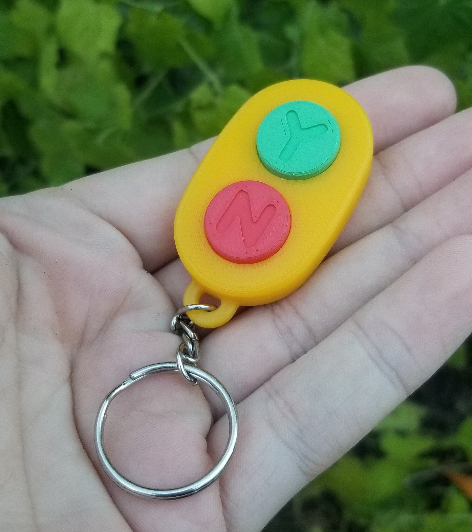 Bluey Inspired Yes No Fidget Keychain