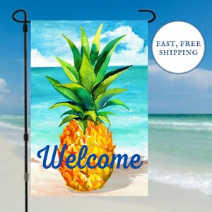 Pineapple Garden Flag Summer Welcome Flag Tropical Summer Yard Decor Housewarming Gift Coastal Porch Tropical Accent Outdoor Beach Decor