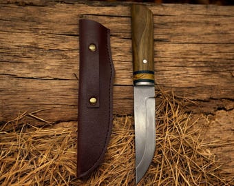 Custom Finnish Puukko Knife: Handcrafted Walnut Handle, Leather Sheath