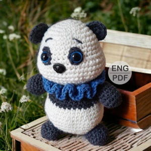 Patrón de ganchillo Amigurumi Panda Toy, mapache gigante de China, oso de bambú asiático. Proyecto de manualidades en PDF con dibujos animados kawaii y decoración de vida silvestre para el mercado
