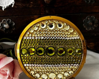 Vintage 1940’s Emrich Compact
