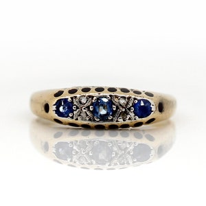 Antique Sapphire & Diamond 18K Yellow Gold and Platinum Boat Ring - A95
