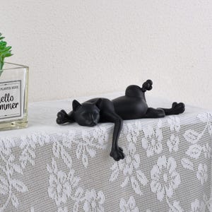 Minimalist Sleeping Cat Statue, Handmade Black Cat Figurine, Cat Sculpture Ornament, Home Decor Art, Gifts for Cat Lovers, Birthday Gifts image 4