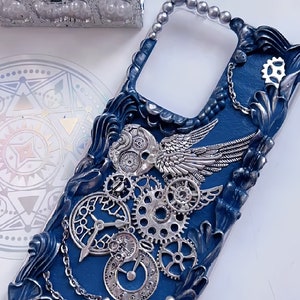 Customized Handmade Phone Case in Black and Gold for All Brand, iPhone, Samsung Oneplus etc, Decoden Baroque-Inspired Cream Glue Case