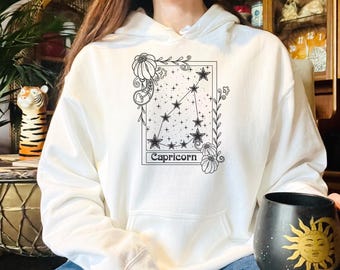 Capricorn Constellation Hoodie, Zodiac astrology Jumper, Horoscope birthday gift sweatshirt, Star sign tarot card Design top
