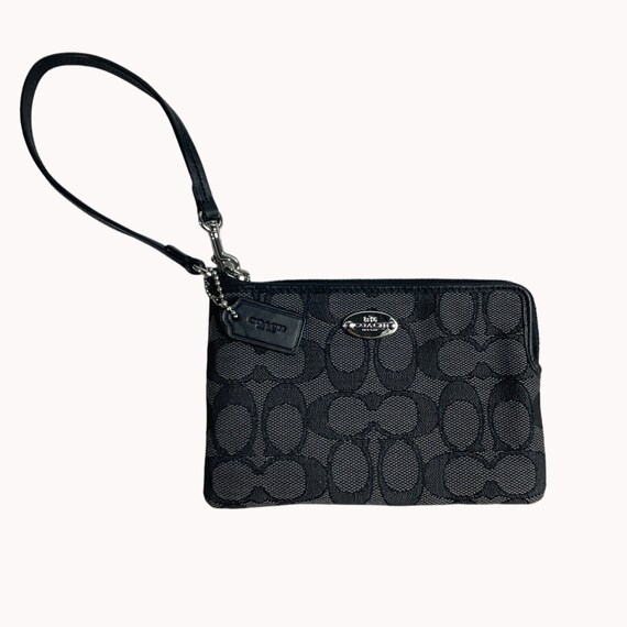Coach Women s Black Wristlet Clutch Bag Sz S NWOT Etsy