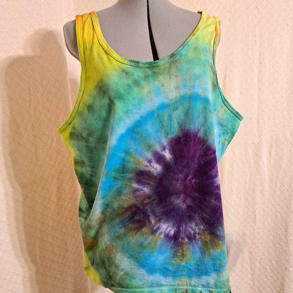 Rainbow Tie Dyed Tank, Tank Top Shirt, Tie Dyed Shirt, Hippie Shirt, Hippie Chic, Boho Shirt, Boho Chic, Festival Clothing, Vibrant Colors