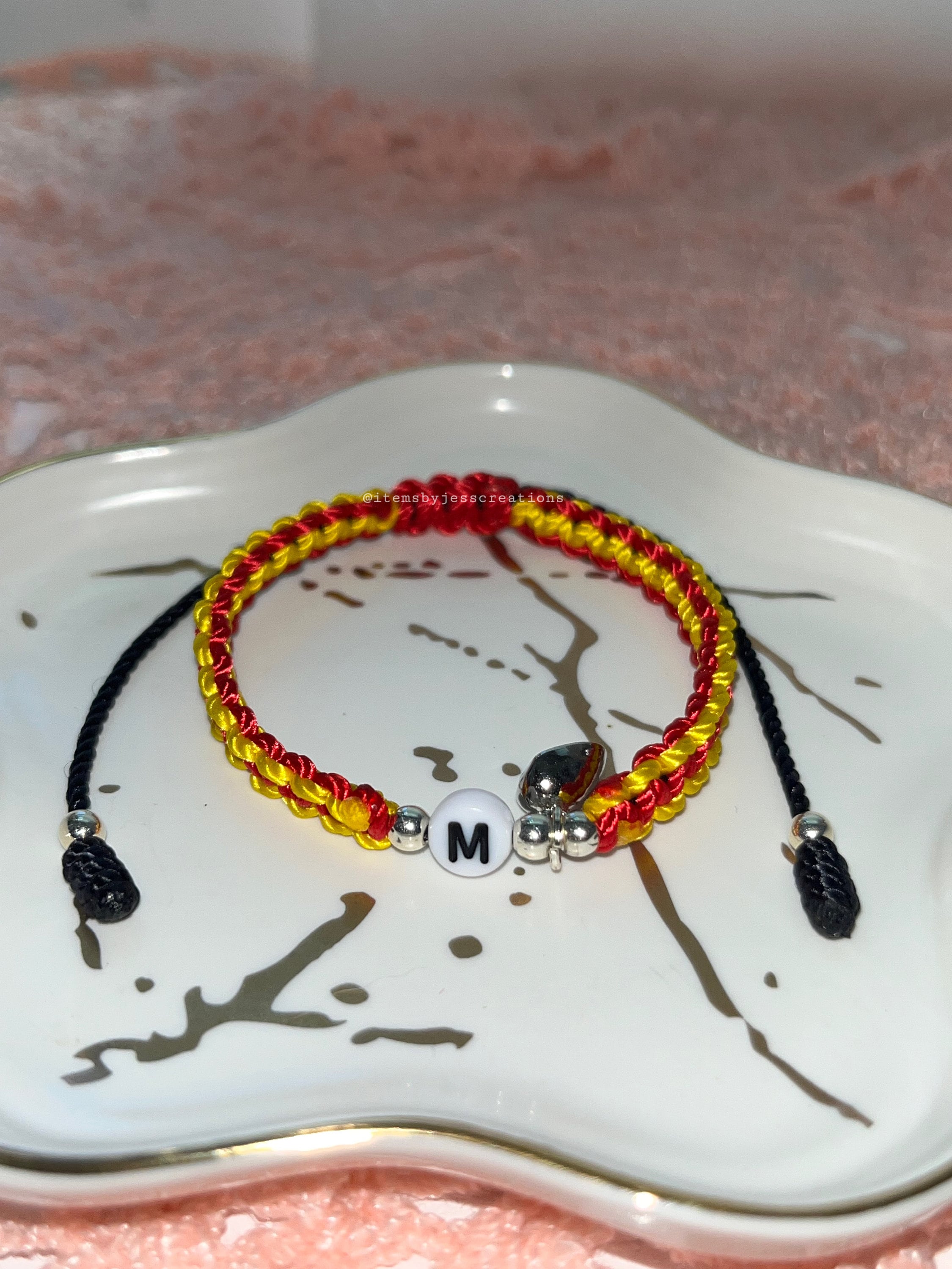 ブレスレット MCQUEEN BRACELETS MCQUEEN Silver-tone bracelet | THE OUTNET