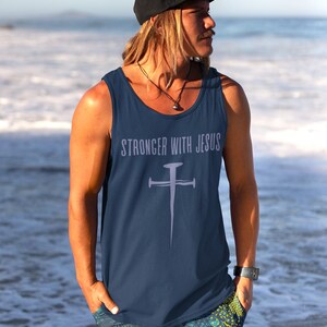 Religiöses Tank Top, Stärker mit Jesus Kreuz Nägeln Unisex Shirt, Christliches ärmelloses T-Shirt, Glaubenskleidung, Christliches Geschenk, Christliches Top