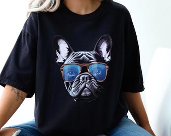 Maglietta con carlino e occhiali da sole, maglietta per amanti degli animali, maglietta personalizzata per cani, maglietta per amanti dei carlini, regalo per papà di cani