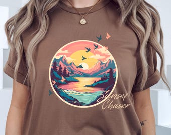 Maglietta Sunset Chaser, maglietta retrò a tema natura, maglietta estiva, maglietta per le vacanze estive, maglietta per le vacanze, regalo per lei