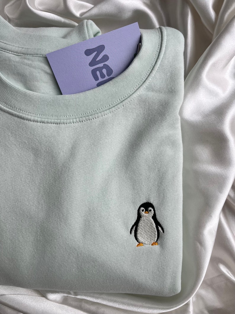 Pinguin Sweatshirt Hochwertiges faires unisex Sweatshirt aus Baumwolle und recyceltem Polyester Bild 3