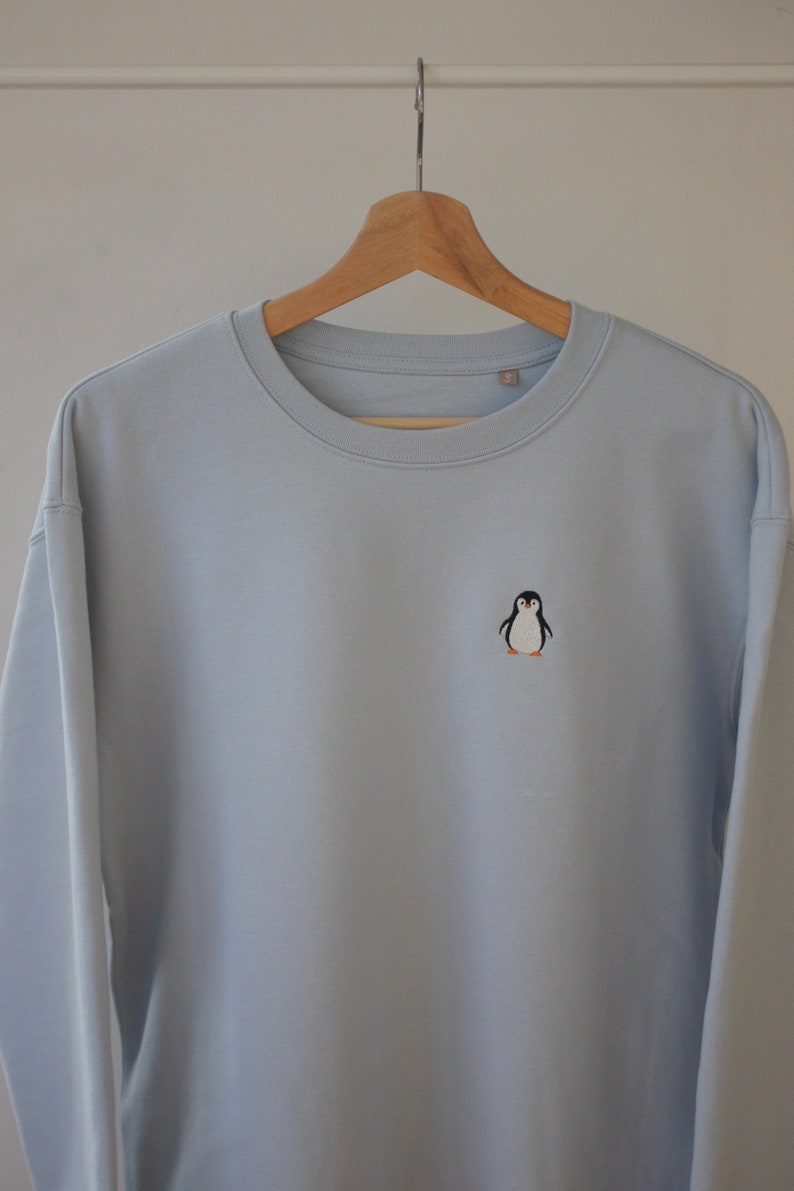 Pinguin Sweatshirt Hochwertiges faires unisex Sweatshirt aus Baumwolle und recyceltem Polyester Bild 1