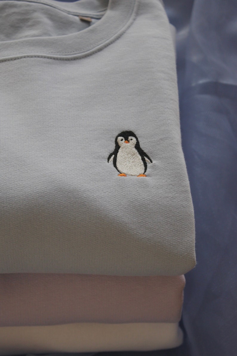 Pinguin Sweatshirt Hochwertiges faires unisex Sweatshirt aus Baumwolle und recyceltem Polyester Bild 5