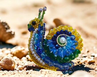 Support Ukraine Beaded colorful snail brooch Handmade Ukrainian jewelry 2024 trends Ukrainian gift Ukrainian art