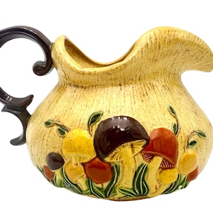 vintage arnels mushroom pitcher 1977 ceramic • retro folk art vase