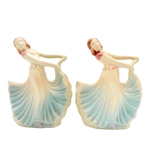 vintage shawnee 955 usa lady vases – pastel art pottery pair