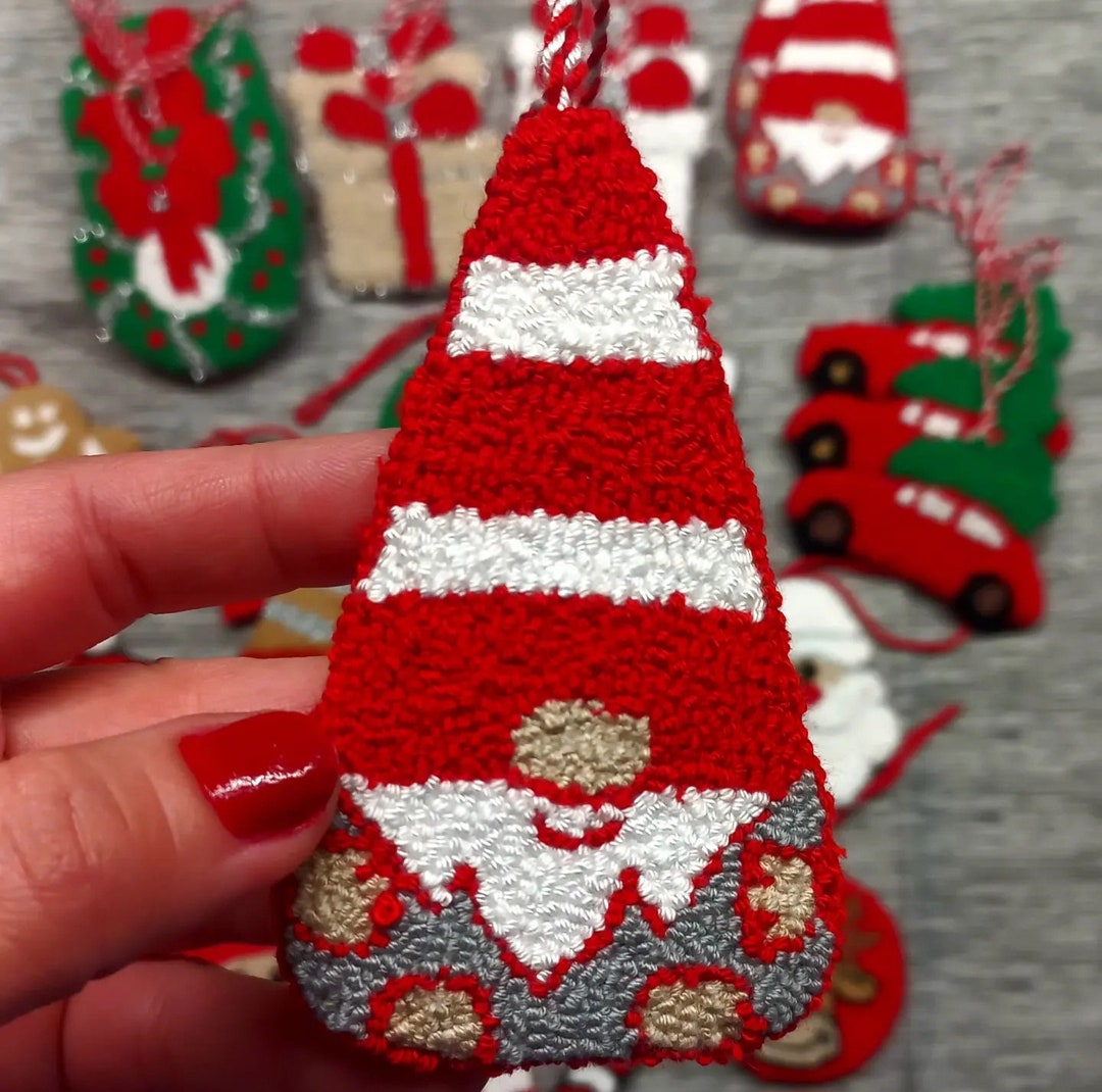 Set of 2 Punch Needle Christmas Decorations,christmas Tree