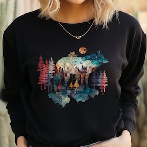 Sweat-shirt loup mystique Galaxy étoiles lune sombre loup universitaire T-shirt WhimsiGoth loup des bois t-shirt Forestcore faune Nature Fan cadeau Boho