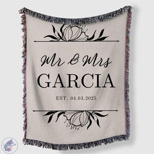Custom Woven Throw Blanket Cotton Personalized Engagement Blanket 1st Anniversary Gift Picnic Blanket Woven Tapestry Throw Blanket Couch