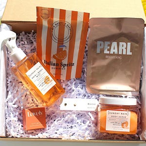Birthday gift for her, Birthday pamper gift, Birthday hamper for women, Birthday gifts for women, Birthday spa package, Special Occasions