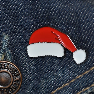 Santa Claus Hat/Cap Pin (max.dim 25 mm) - Enamel Metal Lapel Pin Badge Christmas ts