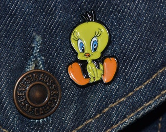 Tweety Style Pin (max.dim 25mm) - Enamel Metal Lapel Pin Badge MB ts Vintage Limited Stock