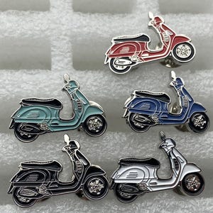 Modern Vespa GTS Scooter Pin (max.dim 30 mm) - Enamel Metal Lapel Pin Badge MC