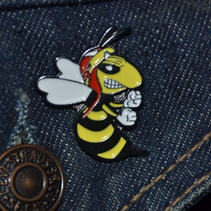 Evil Wasp or Bad Wasp Vespa Pin *New Design* (max.dim 30 mm) - Enamel Metal Lapel Pin Badge MC