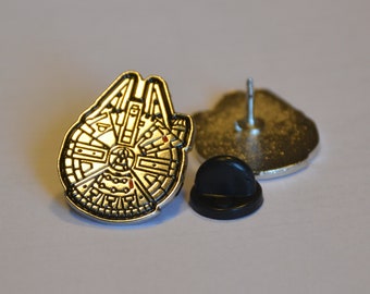 Millennium Falcon Style Pin (diameter 22mm) Star Wars Han Solo, Chewi Chewbacca Imperial Rebellion - Enamel Metal Lapel Pin Badge