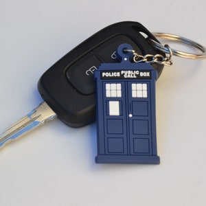Tardis Style Soft Key Ring Key Chain - lightweight, bendable, Dim 2 inch/5 cm DR WHO Police Box, Time Machine, Dalek, Keyring Keychain
